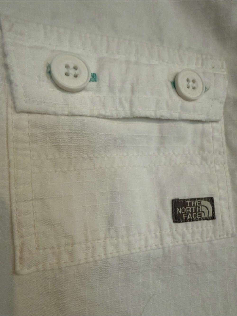 NWT! The North Face White Cargo Shorts with Mint Pattern Belt - Picture 3 of 3